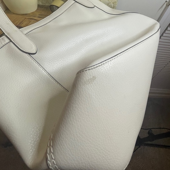 COACH Horse and Carriage Derby Tote in Leather - Picture 7 of 10